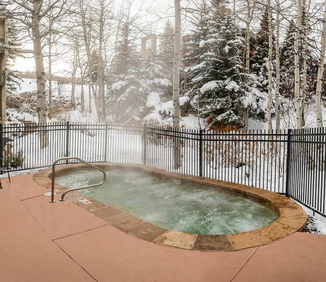 Interlude Condominiums 3-Bedroom Unit 307 Snowmass Village Bilik gambar
