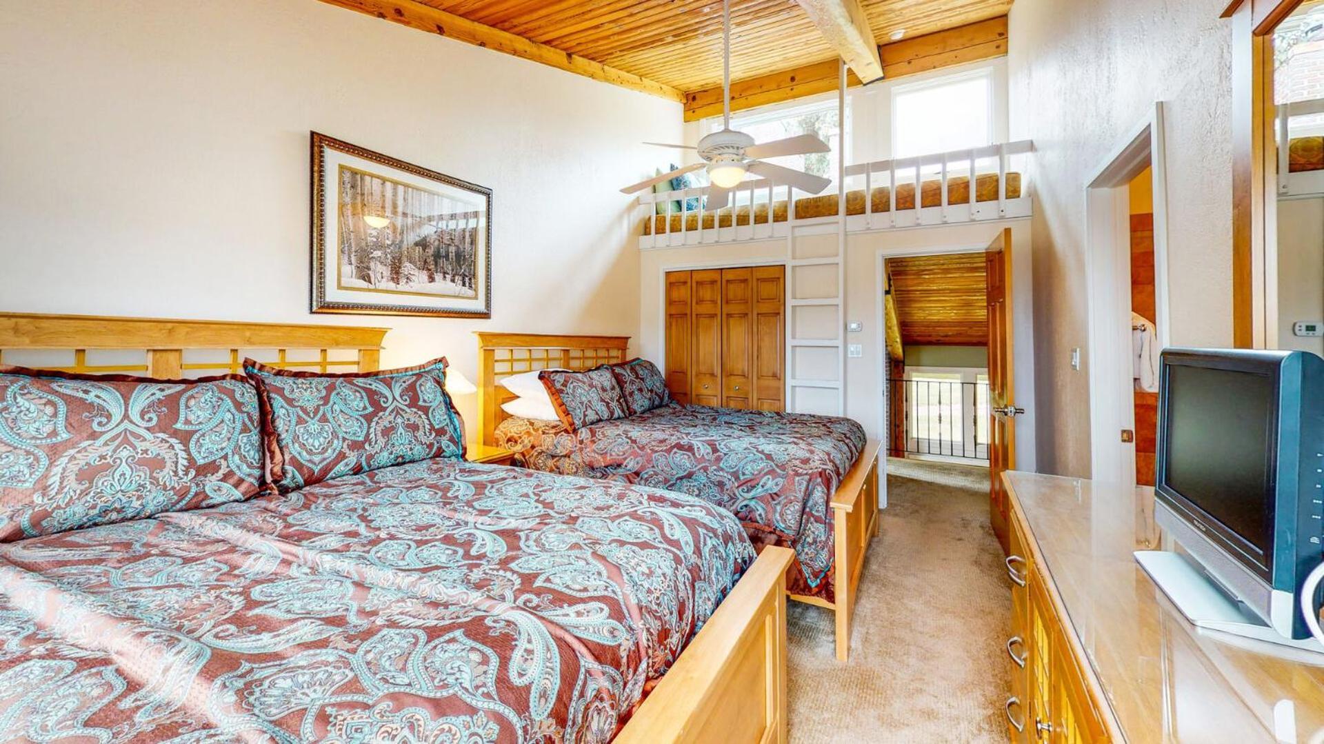 Interlude Condominiums 3-Bedroom Unit 307 Snowmass Village Bilik gambar